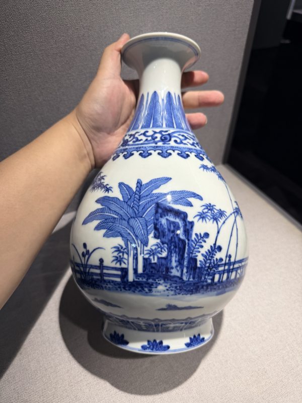 清咸丰 青花芭蕉纹玉壶春瓶 - 图2