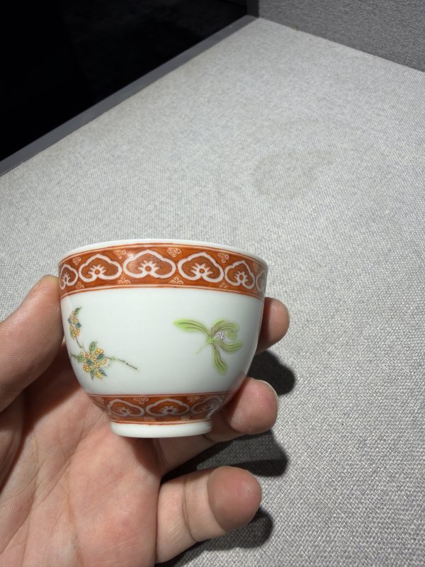 清嘉庆 粉彩折枝花卉纹酒圆一对 - 图8