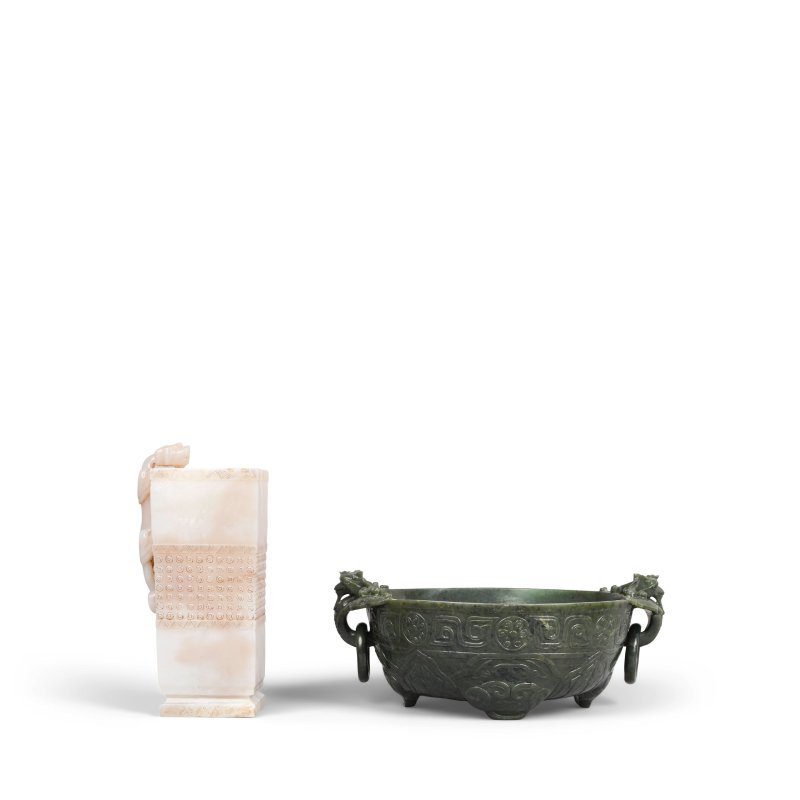 二十世紀 仿古碧玉鳳凰耳碗 仿古白玉螭龍方杯 | TWO JADE VESSELS WITH ARCHAISTIC DESIGNS