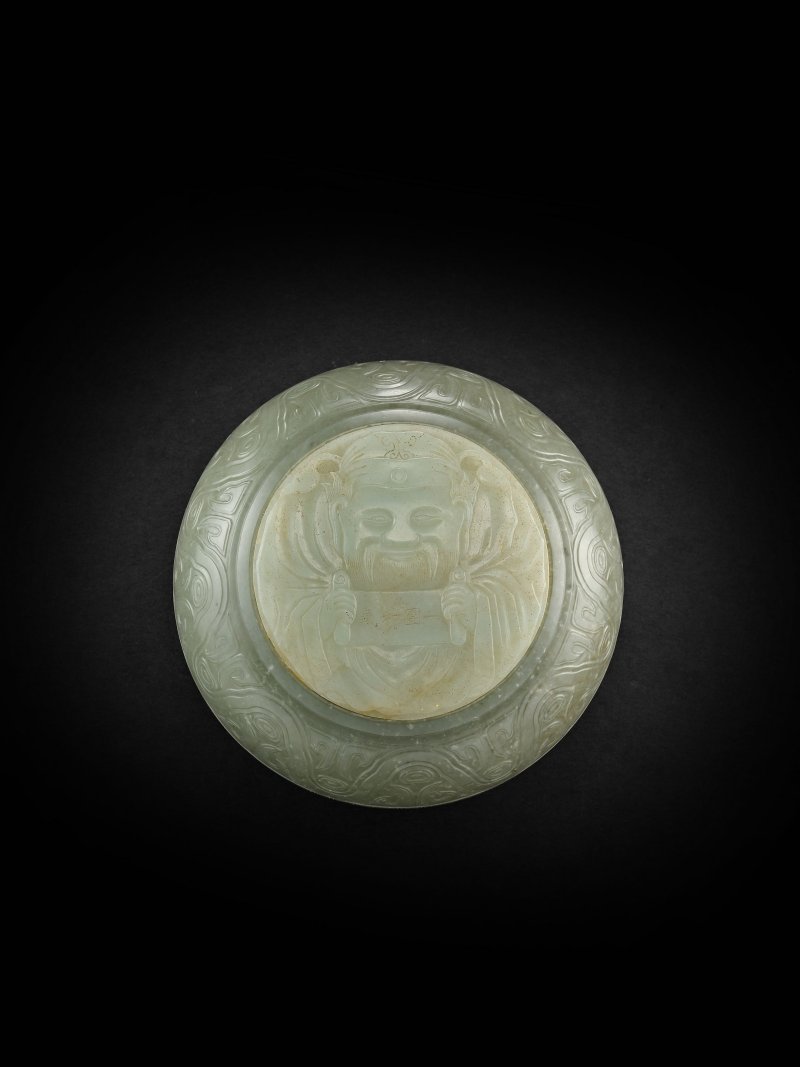 清　青玉圓蓋盒 | A PALE GREEN JADE CIRULAR BOX AND COVER - 图3
