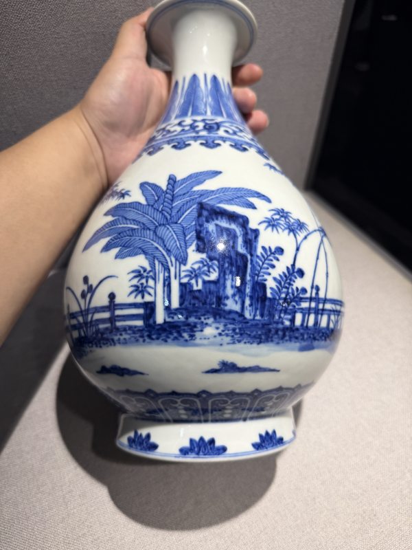 清咸丰 青花芭蕉纹玉壶春瓶 - 图3
