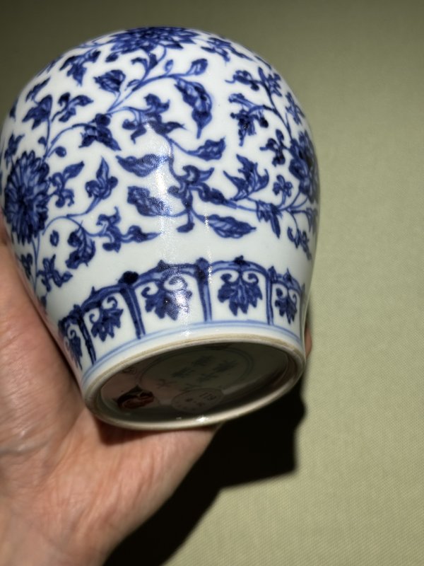 清雍正 御制仿宣窑青花缠枝花卉纹茶叶罐 - 图13