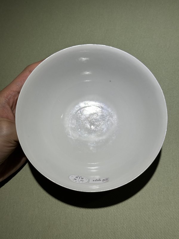 清道光 慎德堂制 粉彩满池娇纹碗一对 - 图22