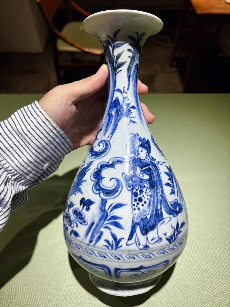 元 青花纯阳帝君点化曹国舅玉壶春瓶 - 图12