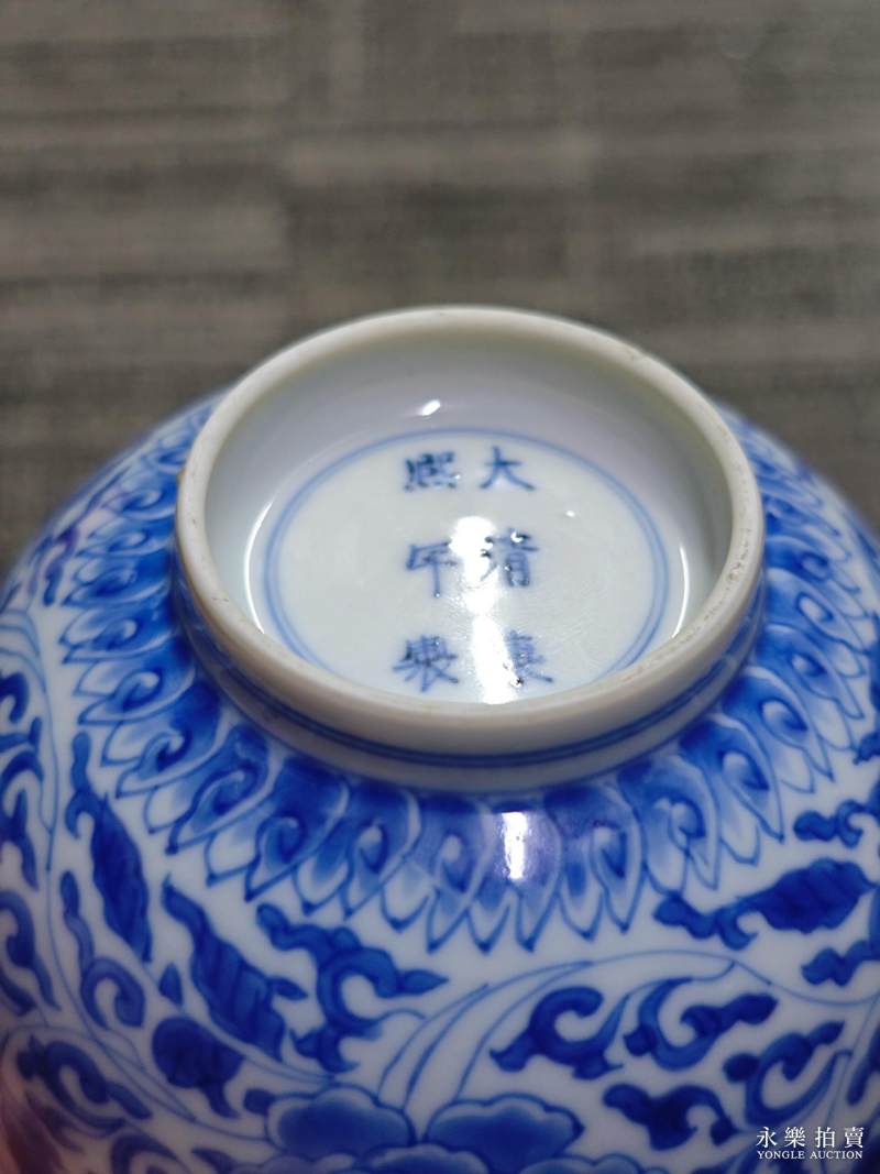 清康熙 青花缠枝牡丹纹碗 - 图12