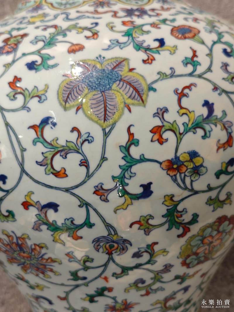 清乾隆 斗彩描金缠枝花卉纹大罐 - 图10