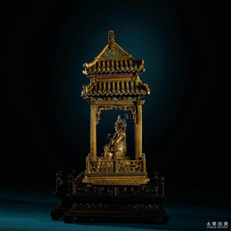 清康熙 （宫廷）铜鎏金黄财神填珐琅殿式佛龛（一组） - 图10
