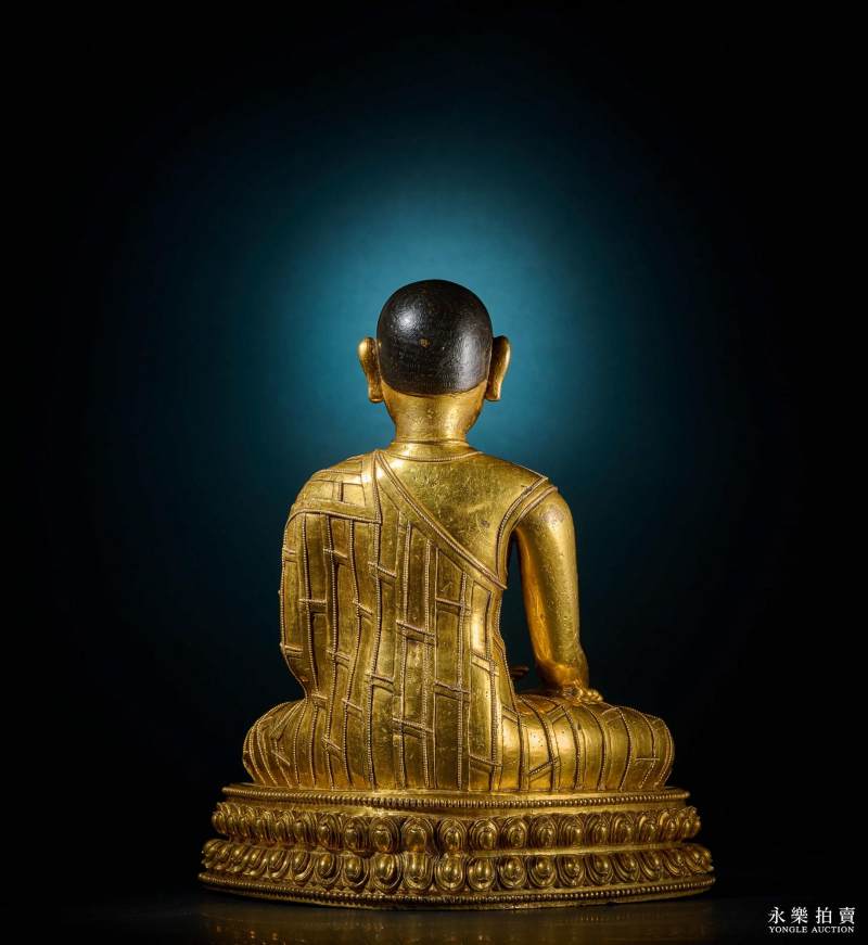 14世纪（丹萨替） 铜鎏金止贡巴·仁钦贝像 - 图5