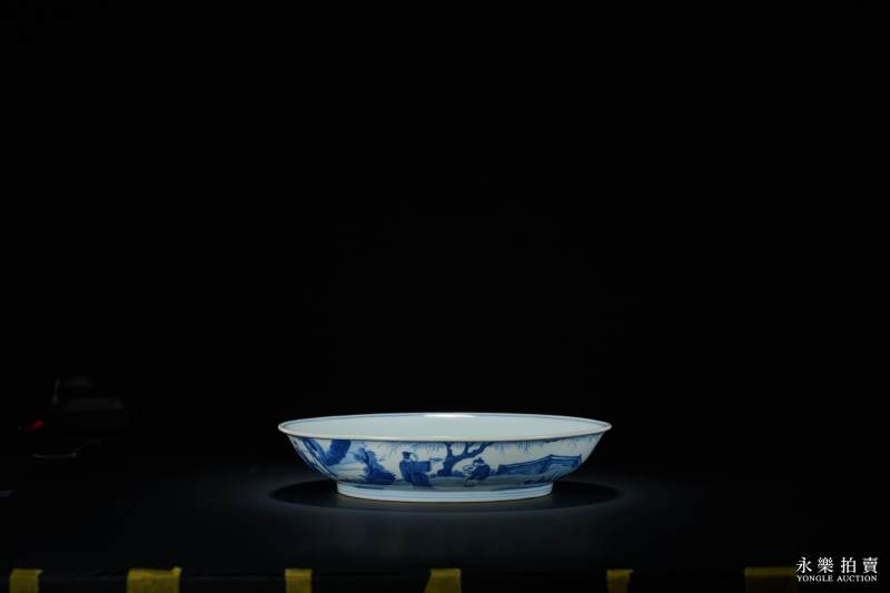 清康熙 青花庭院高士图盘 - 图4