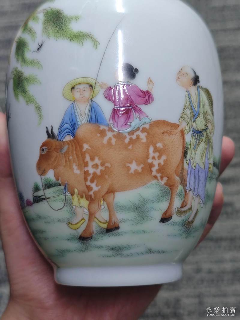 民国 珐琅彩牧牛图诗文灯笼瓶 - 图11