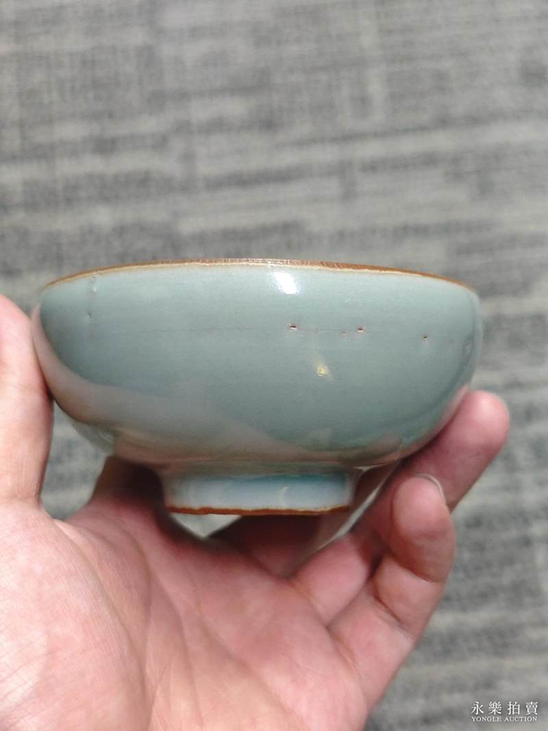 明 龙泉窑粉青釉杯 - 图3