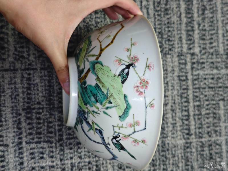 清道光 粉彩喜鹊登梅纹大碗 - 图6