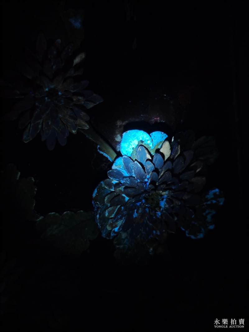 清乾隆 御制紫檀嵌瓷饰芙蓉石御题「菊花」转心插屏 - 图15