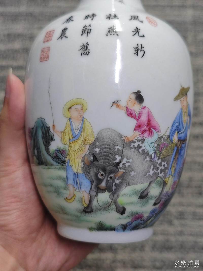 民国 珐琅彩牧牛图诗文灯笼瓶 - 图9