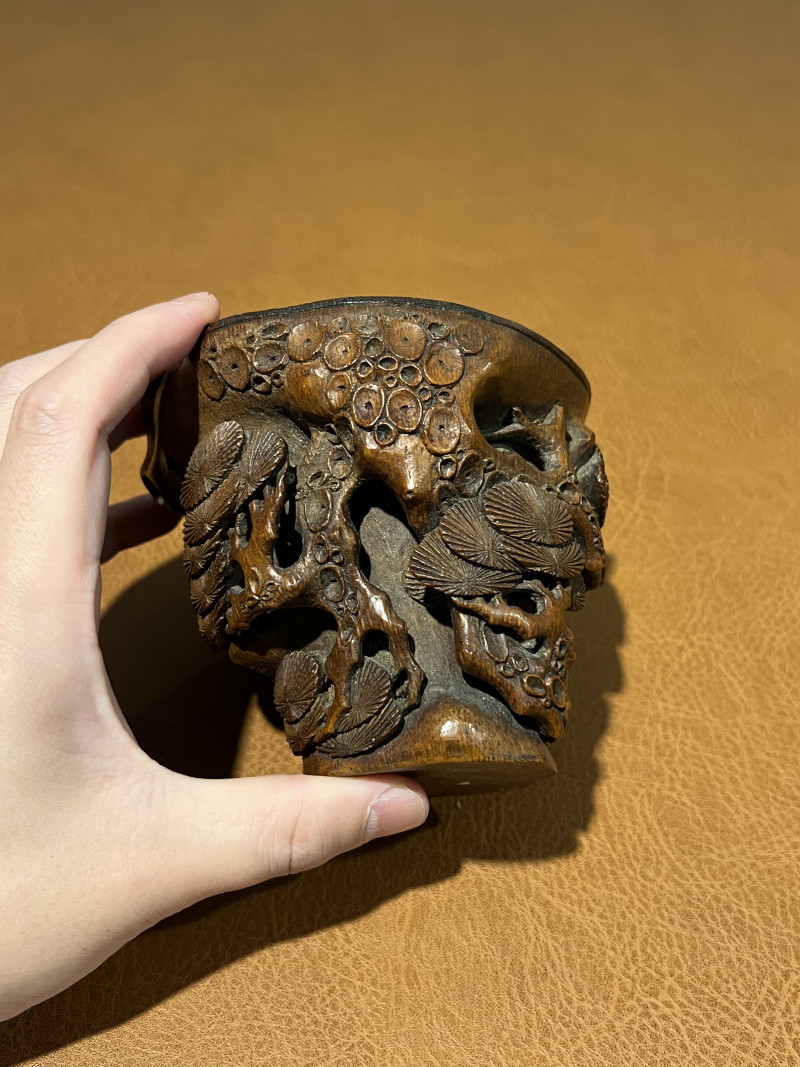 十七世纪竹雕松树纹杯 - 图2
