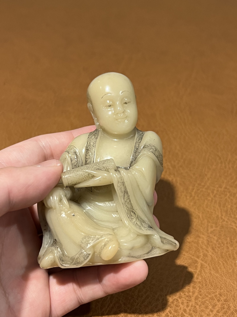 清早期 寿山石持卷罗汉 - 图7