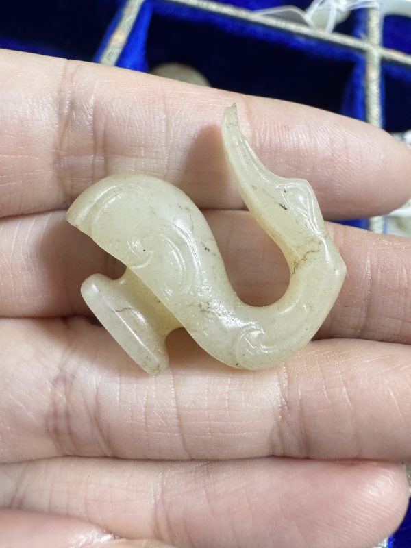 明 玉钩、玉勒、玉兽 - 图3