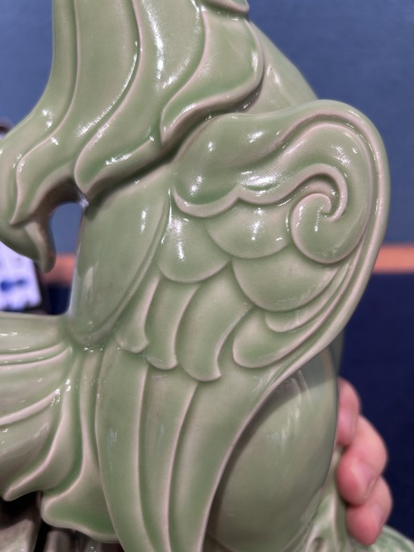 1950～60年作 曾龙升粉彩青釉雄鸡瓷塑 - 图9
