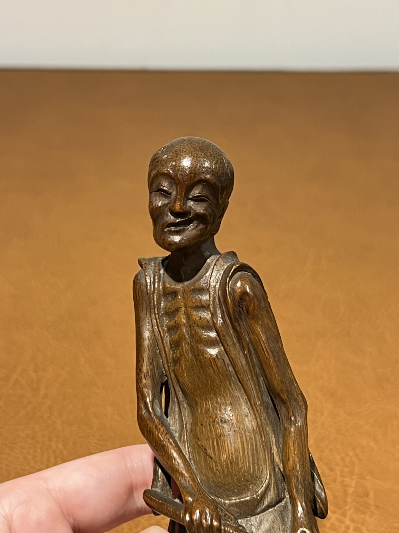 清乾隆 竹雕罗汉立像 - 图5