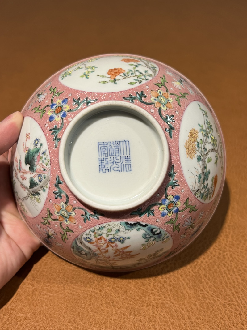 清道光 粉地洋彩轧道开光丹桂飘香纹节令膳碗 - 图10