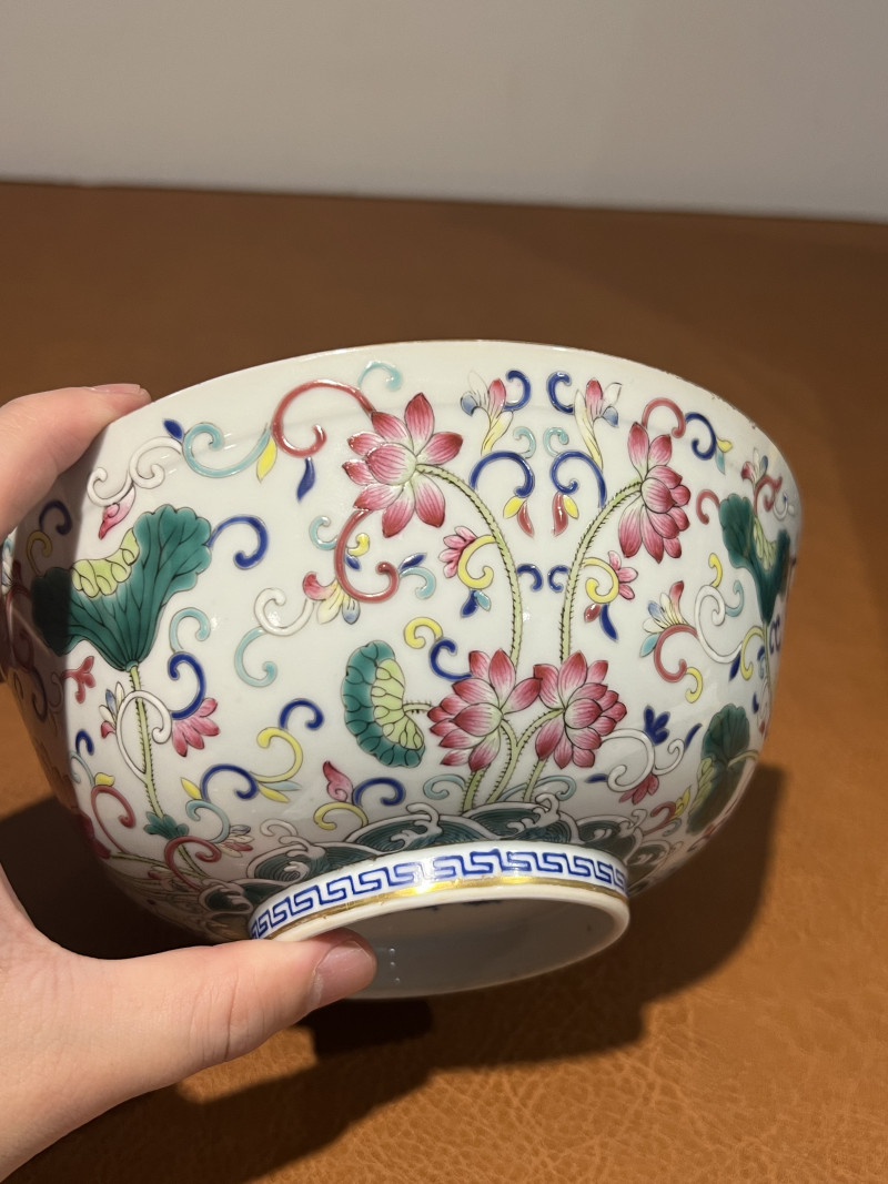 清光绪 青花粉彩荷花纹碗 - 图9