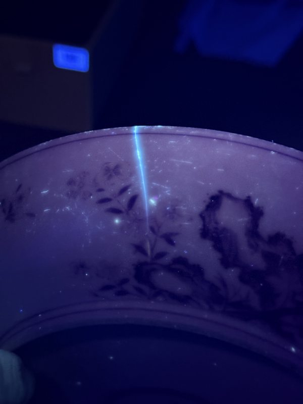 清雍正 青花牡丹花蝶纹盘 - 图12