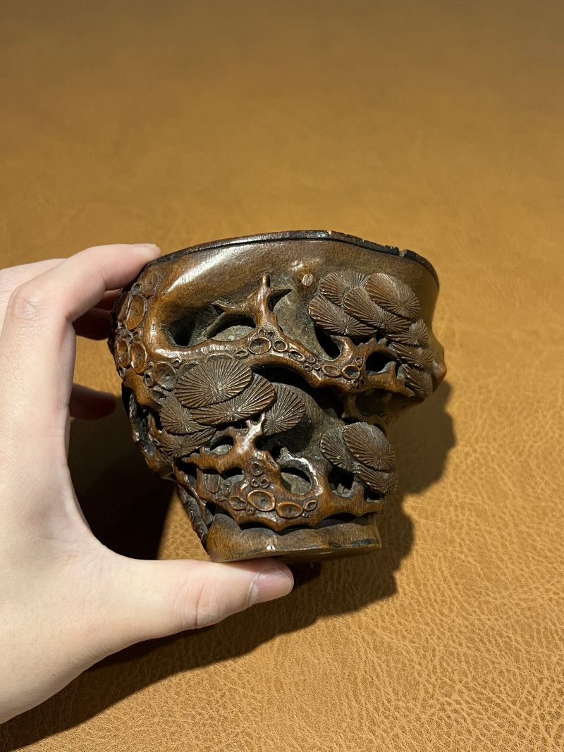 十七世纪竹雕松树纹杯 - 图3