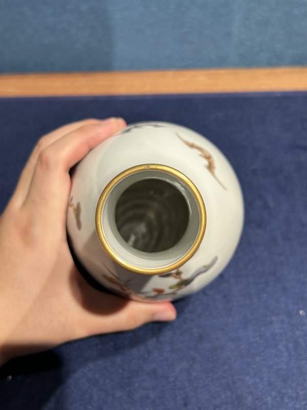 民国 珐琅彩福至心灵图瓶 - 图12