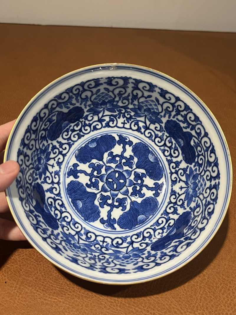 清光绪 青花粉彩荷花纹碗 - 图10