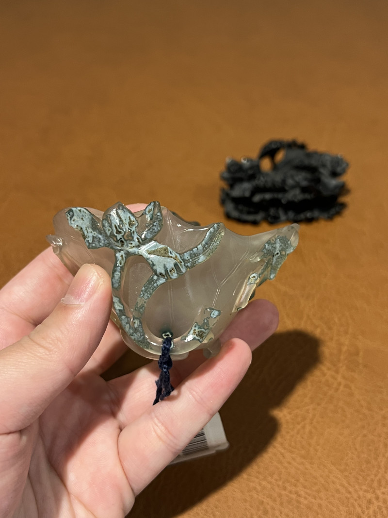 清乾隆 绿皮荷花玛瑙水盂 - 图6