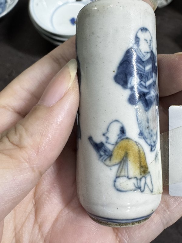 清 青花釉里红人物烟壶 - 图4