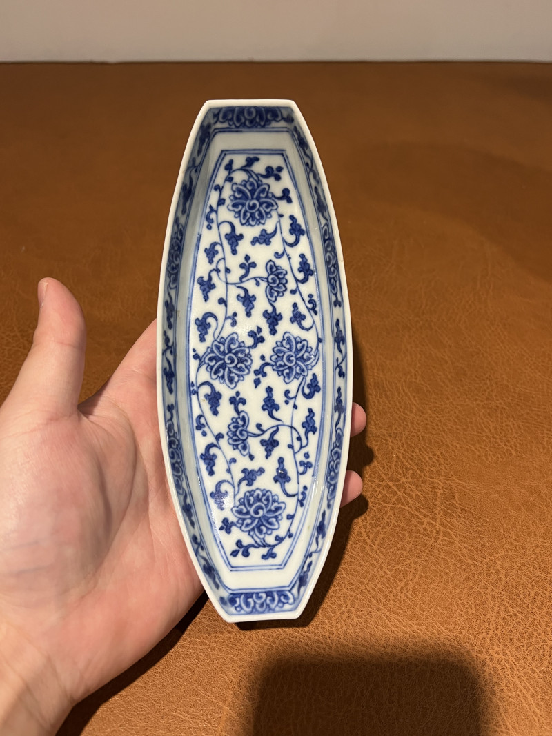 清乾隆 青花缠枝莲纹茶船 - 图3