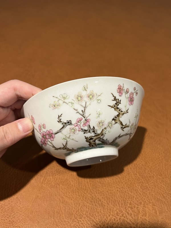 清道光 粉彩梅花纹碗 - 图7