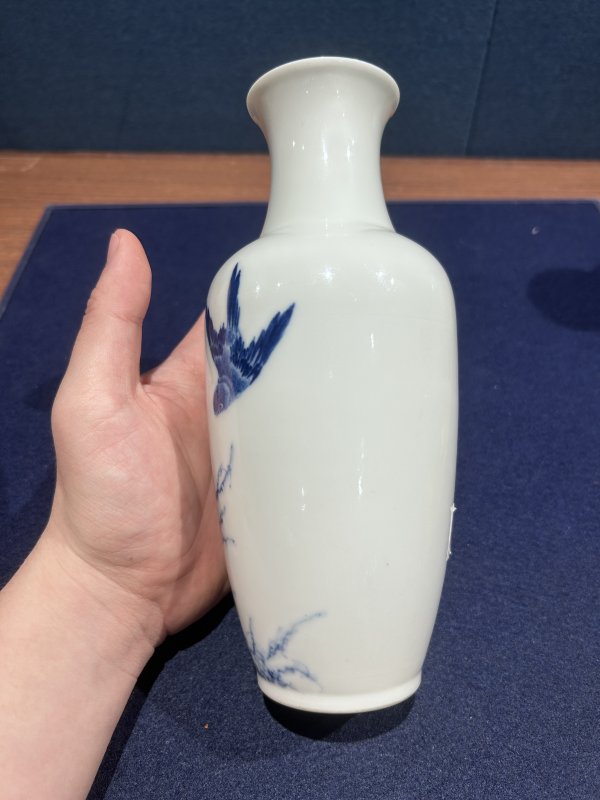 民国 王步青花花鸟图瓶一对 - 图6