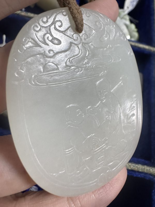 清 玉人物诗文椭圆牌 - 图6