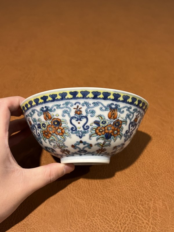 清斗彩 贯套花卉纹碗 - 图2