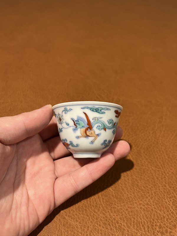 清雍正 斗彩香草龙纹杯 - 图3
