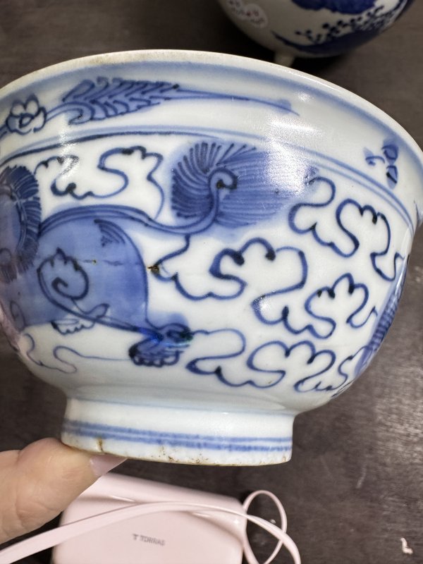 清 青花狮子绣球纹碗一对 - 图7