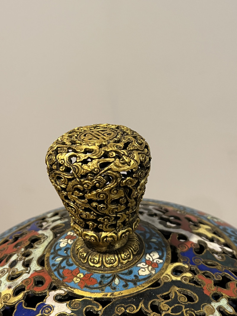 清乾隆 掐丝珐琅大香薰 - 图9