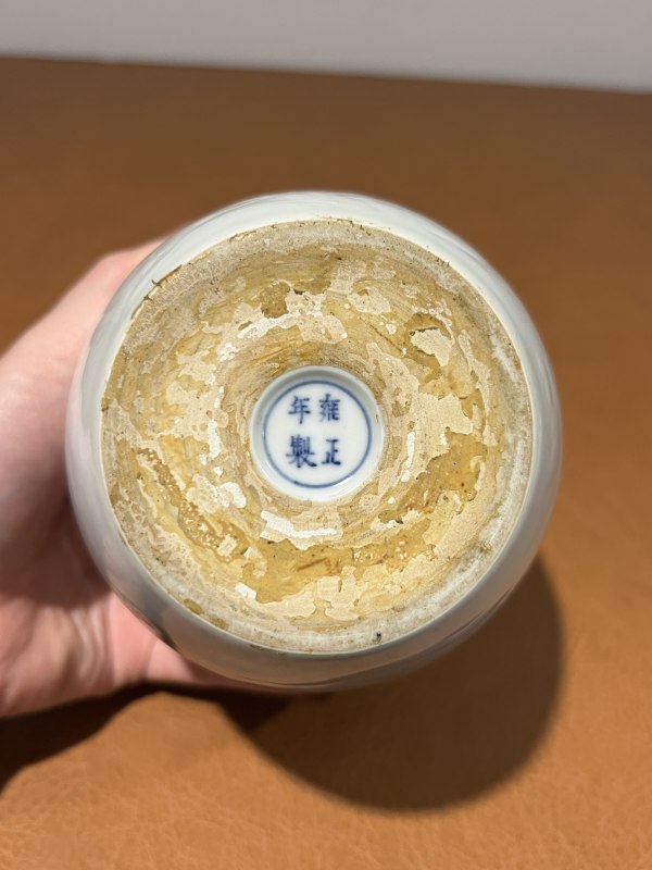 清雍正 白釉划花松竹梅纹太白罐 - 图11