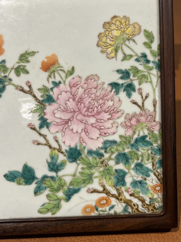 清乾隆 粉彩菊花牡丹纹砚屏（一对） - 图9