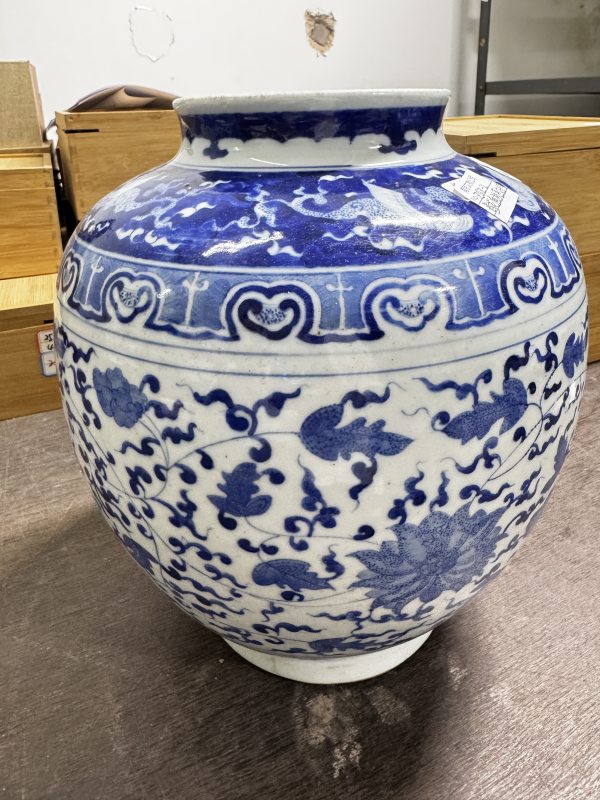 清 青花缠枝莲纹罐 - 图4