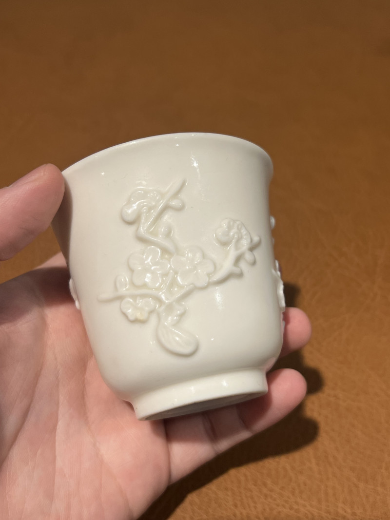 十七世纪 德化模印梅花纹仰钟杯 - 图8