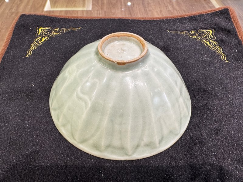 明 龙泉莲瓣纹碗 - 图6