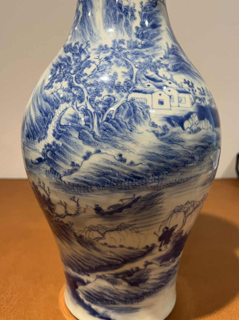 清中期 青花山水人物纹橄榄瓶 - 图5