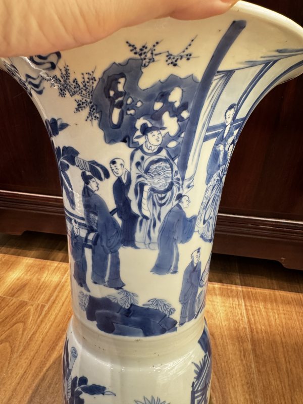 清 青花人物故事纹凤尾尊 - 图7