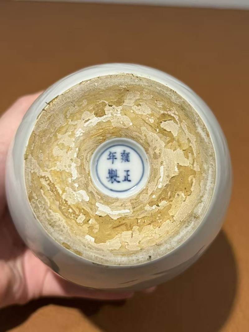 清雍正 白釉划花松竹梅纹太白罐 - 图12