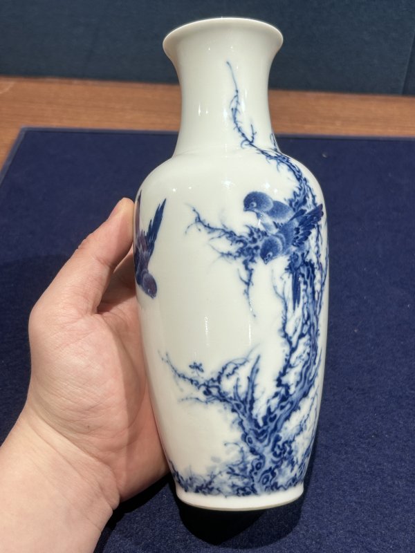 民国 王步青花花鸟图瓶一对 - 图10