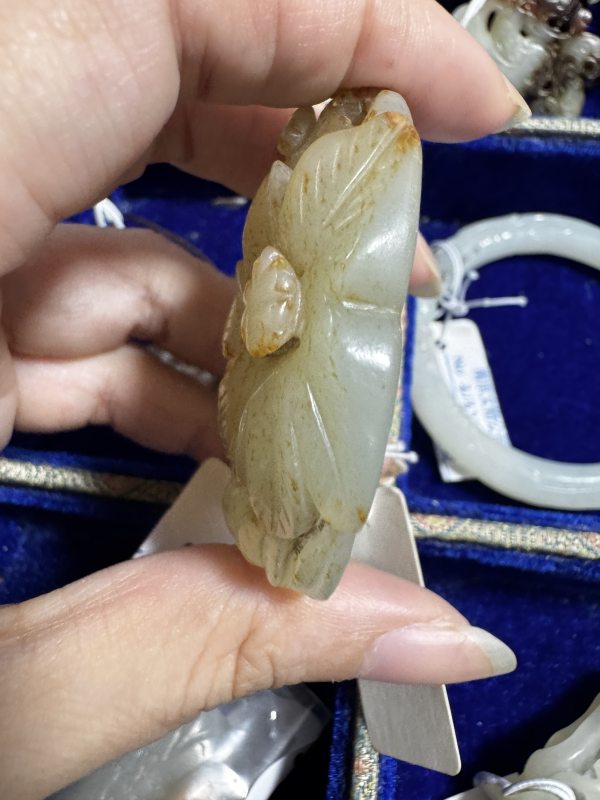 明 沁玉镂雕凌霄花带饰 - 图11