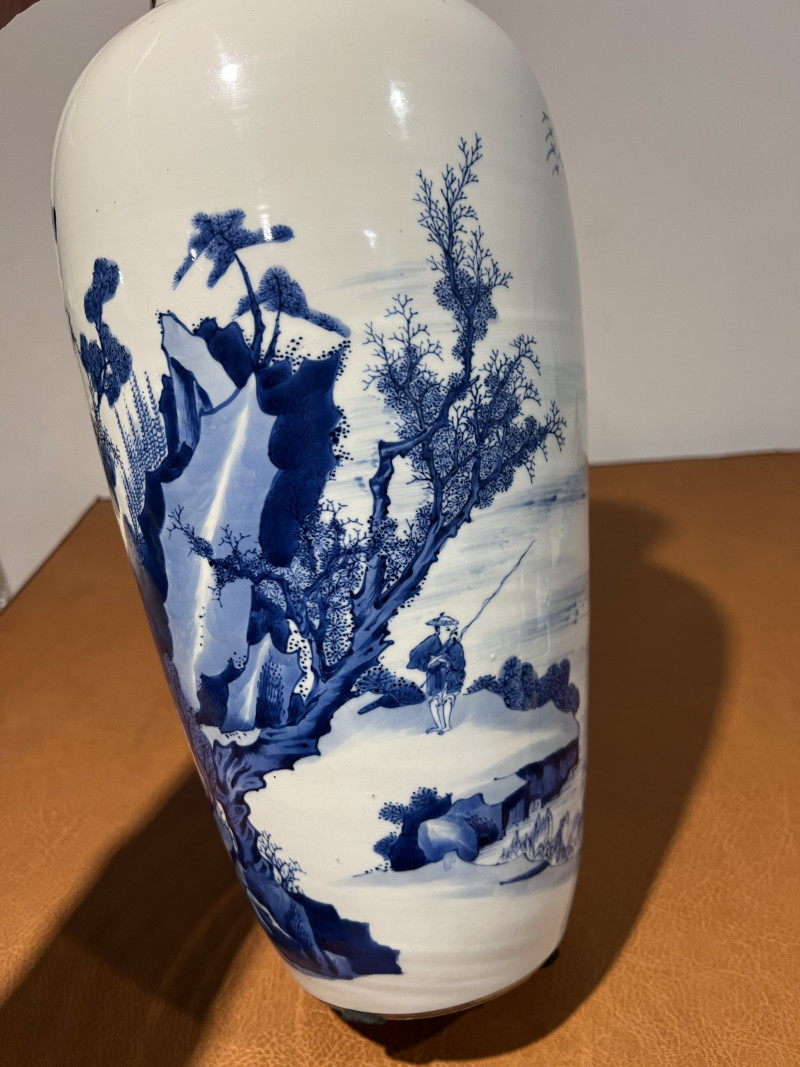 清康熙 青花山水人物纹观音瓶 - 图8